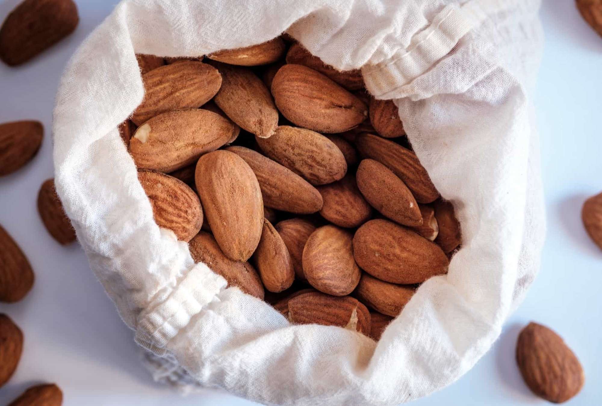sweet-almond-oil-01.jpg – Spa